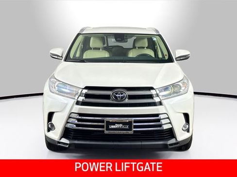 Used 2019 Toyota Highlander Limited AWD/4WD image 19