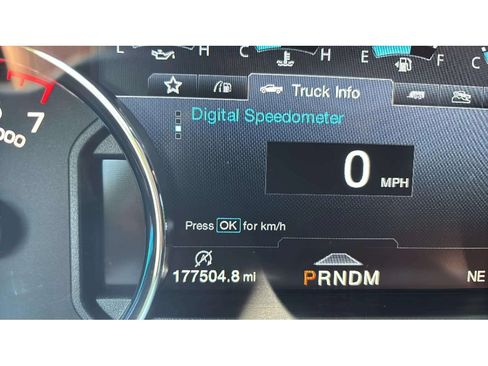 Used 2019 Ford F150 Platinum w/ Equipment Group 701A Luxury AWD/4WD image 16