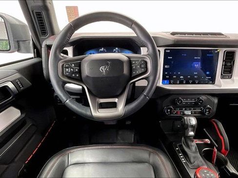 Used 2025 Ford Bronco Stroppe Edition image 4