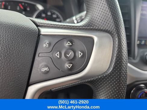 Used 2023 GMC Acadia SLE w/ Driver Convenience Package FWD image 28