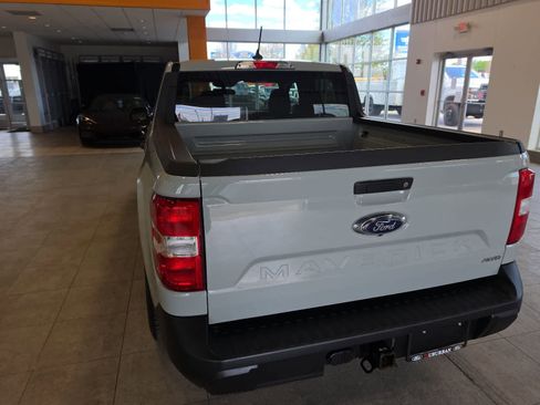 Used 2022 Ford Maverick XL w/ Equipment Group 100A Standard AWD/4WD image 8