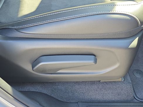 New 2026 Jeep Grand Cherokee Altitude image 33