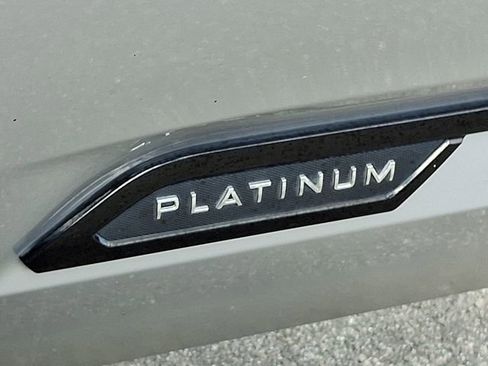 Used 2024 Toyota Sequoia Platinum image 40