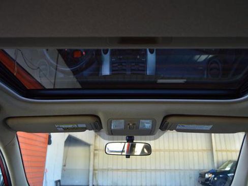 Used 2009 Toyota RAV4 Limited AWD/4WD image 25