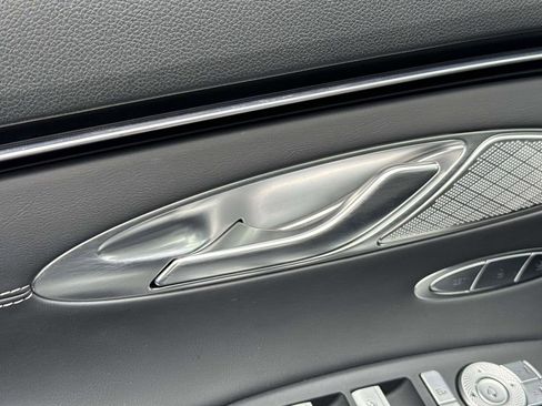 Certified 2023 Genesis GV70 2.5T w/ Select Package image 12