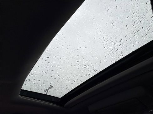 Used 2022 Honda Pilot Touring image 33