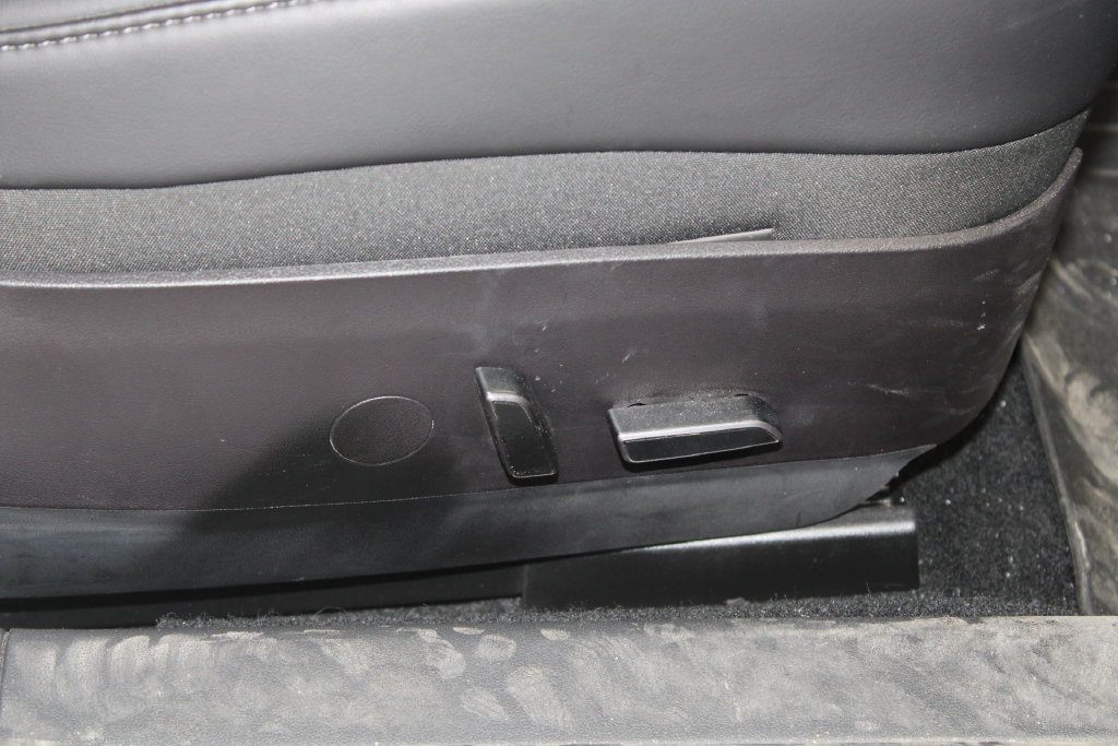 Used 2023 Tesla Model 3 Standard Range RWD image 26
