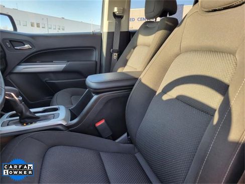 Used 2022 Chevrolet Colorado LT w/ LT Convenience Package image 19