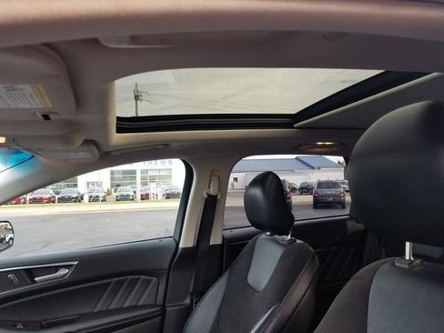 Used 2015 Ford Edge Sport image 14