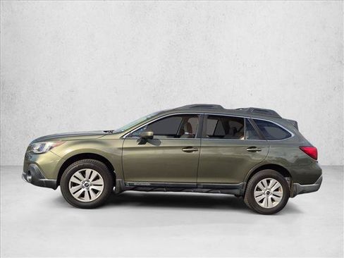 Used 2019 Subaru Outback 2.5i Premium AWD/4WD image 8