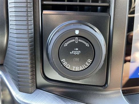 New 2025 Ford F150 King Ranch w/ FX4 Off-Road Package image 24