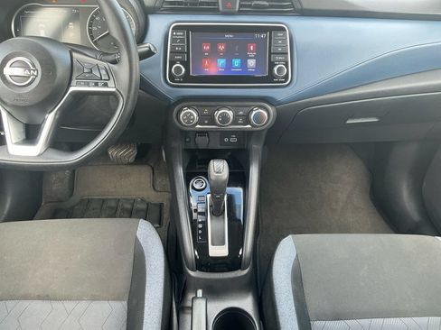 Used 2025 Nissan Versa SV FWD image 20