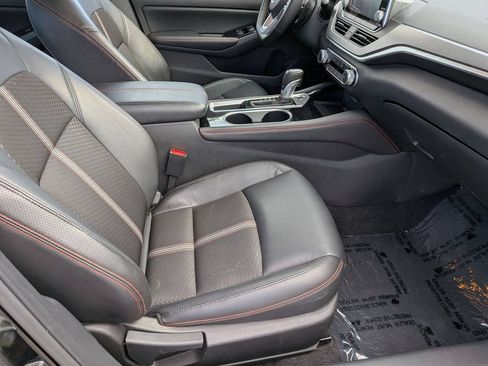 Used 2025 Nissan Altima 2.5 SR FWD image 27