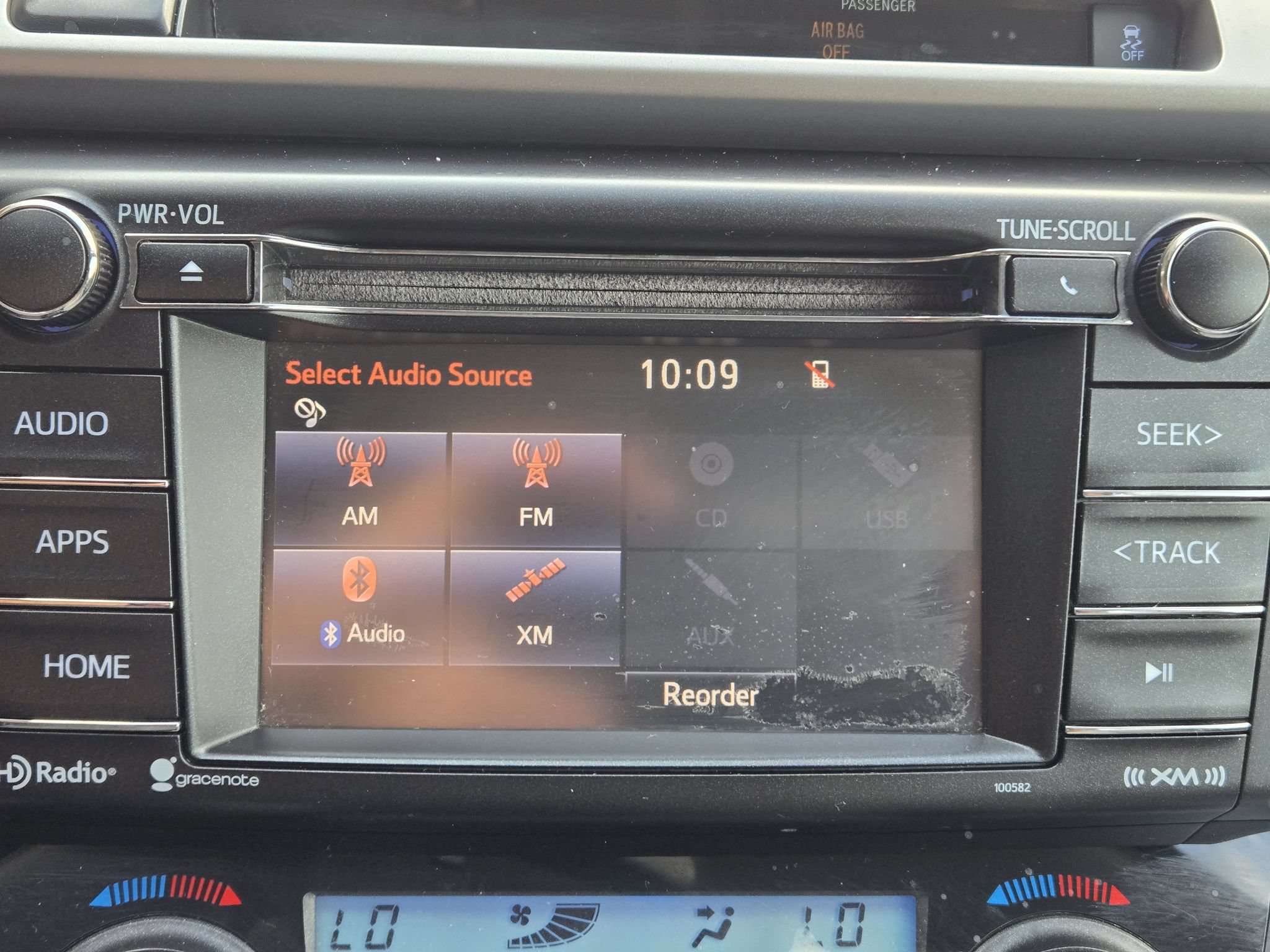 Used 2016 Toyota RAV4 XLE FWD image 16
