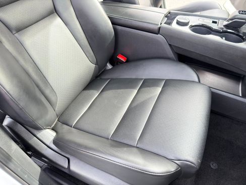 Used 2021 Nissan Rogue SV w/ Premium Package AWD/4WD image 32