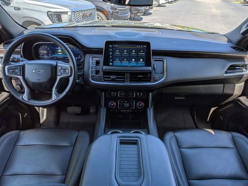 Used 2023 Chevrolet Tahoe Z71 w/ Z71 Off-Road Package AWD/4WD image 16