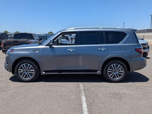 Used 2024 Nissan Armada SL w/ Captain's Chairs Package RWD image 2