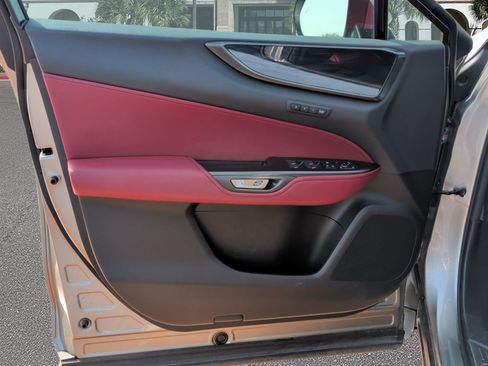 Used 2022 Lexus NX 350 AWD image 8