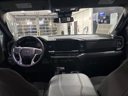 Used 2024 Chevrolet Silverado 1500 RST image 28