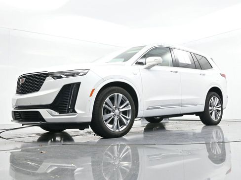 Certified 2023 Cadillac XT6 Premium Luxury w/ Technology Package image 47