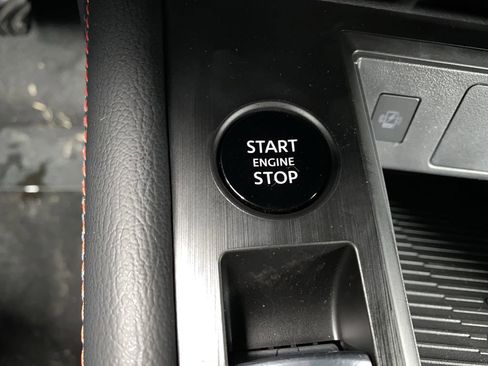 New 2026 Nissan Kicks SR w/ Cold Weather Package image 21