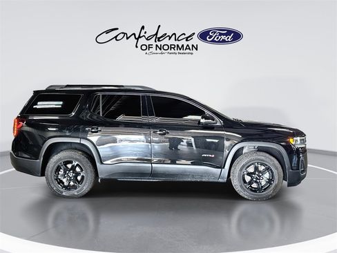 Used 2021 GMC Acadia AT4 w/ Technology Package image 10