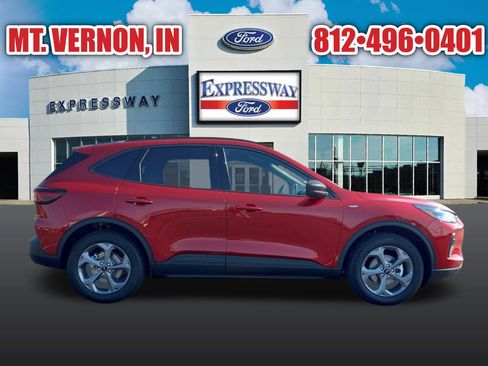 New 2026 Ford Escape ST-Line w/ Cold Weather Package FWD image 5