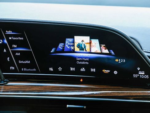 Used 2022 Cadillac Escalade ESV Luxury image 12