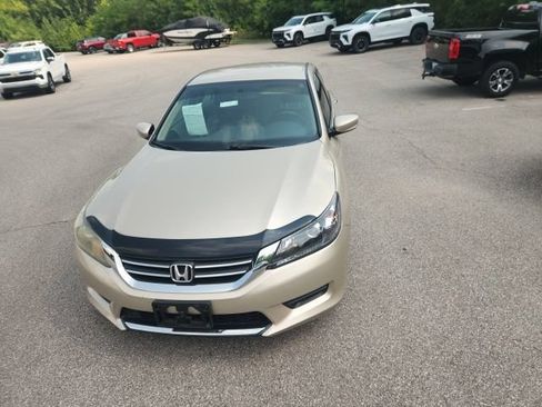 Used 2013 Honda Accord LX image 3