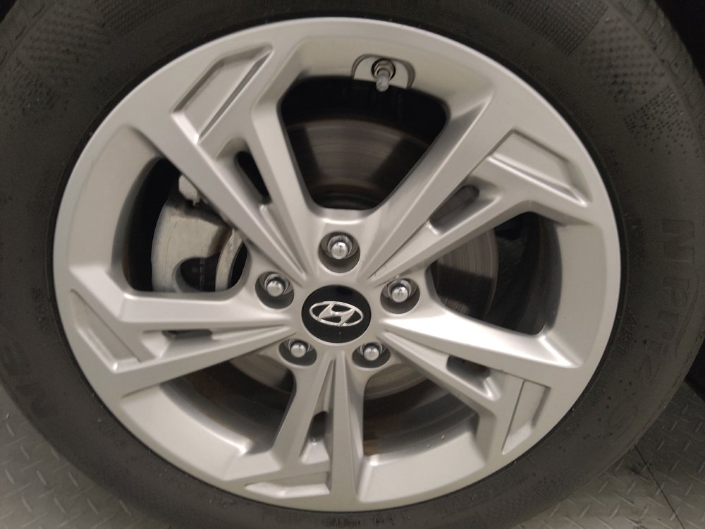 Used 2023 Hyundai Kona SEL AWD/4WD image 31
