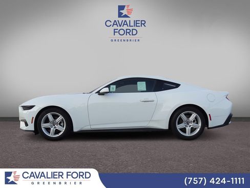 Certified 2026 Ford Mustang Coupe RWD image 4