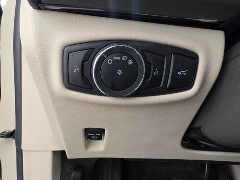 Used 2016 Lincoln MKZ w/ Equipment Group 300A Reserve FWD image 20