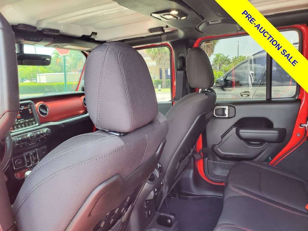 Used 2022 Jeep Wrangler Unlimited Rubicon AWD/4WD image 9