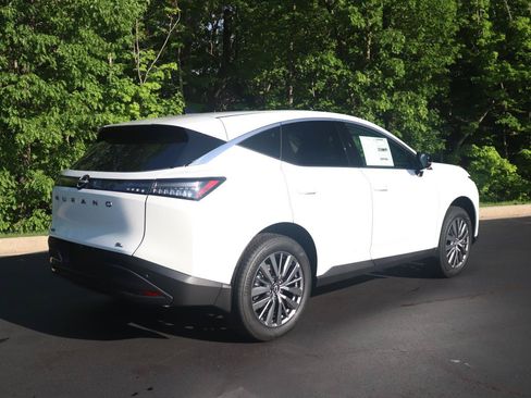 New 2026 Nissan Murano SL AWD/4WD image 4