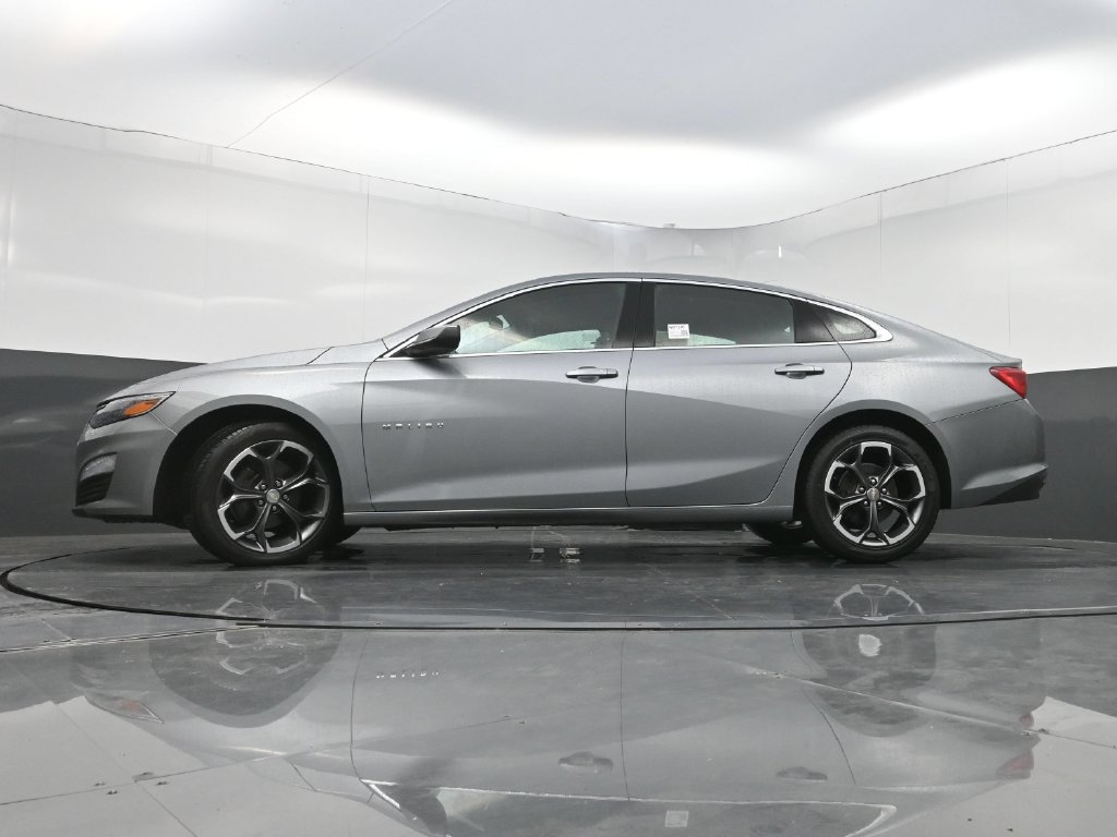 Used 2023 Chevrolet Malibu LT FWD image 23