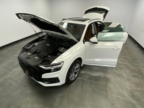 Used 2022 Audi Q8 Premium AWD/4WD image 49