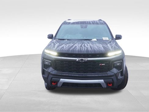 New 2026 Chevrolet Traverse Z71 w/ Driver Confidence Package image 10