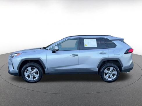 Used 2025 Toyota RAV4 XLE image 9