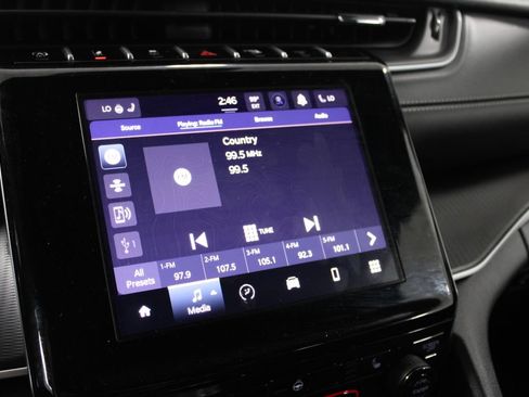 Used 2025 Jeep Grand Cherokee Altitude AWD/4WD image 37