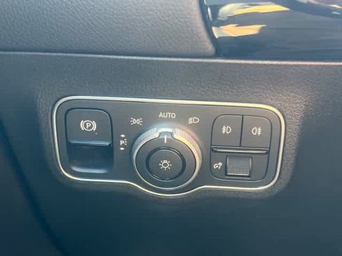 Used 2022 Mercedes-Benz GLA 250 image 27