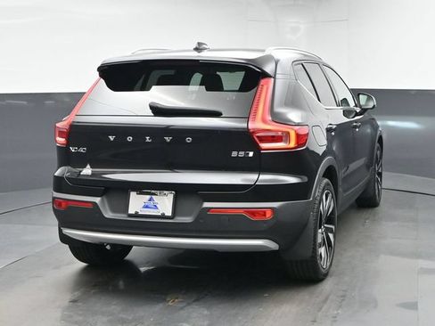 Used 2023 Volvo XC40 B5 Ultimate w/ Protection Package Premier AWD/4WD image 8