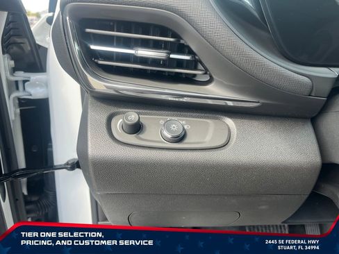 New 2026 Buick Envista Preferred FWD image 24