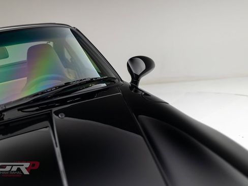 Used 1996 Porsche 911 GT3 RS image 12