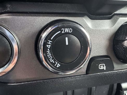 Certified 2023 Toyota Tacoma TRD Sport image 27