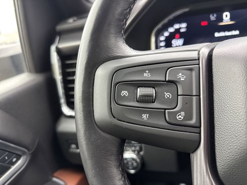 Used 2024 GMC Sierra 3500 Denali Ultimate image 20