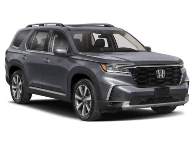 Used 2025 Honda Pilot Touring image 9