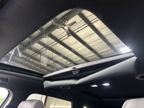 Certified 2024 Buick Enclave Avenir w/ Trailering Package, 5000 lbs. image 20