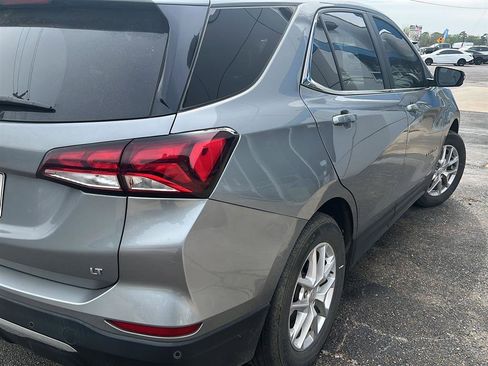 Used 2023 Chevrolet Equinox LT image 6