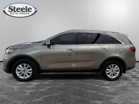 Used 2019 Kia Sorento FWD w/ Option Group 020 image 2