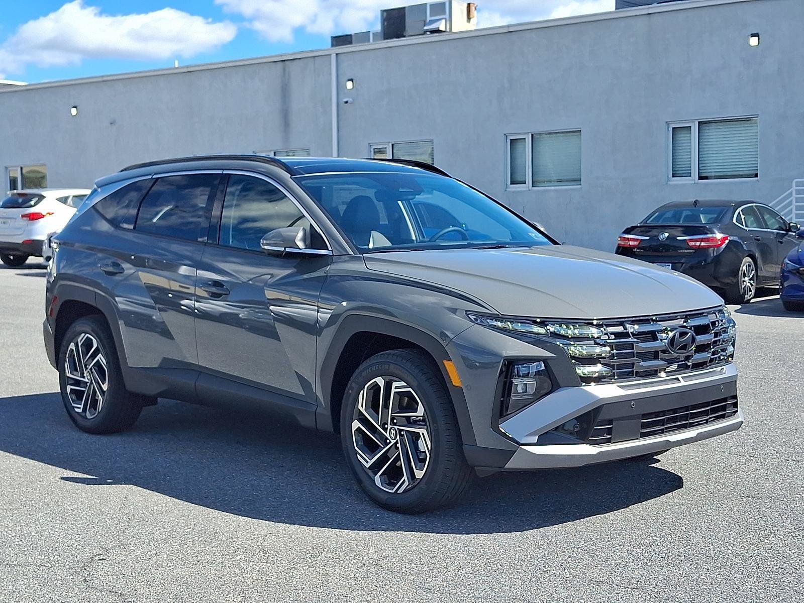 New 2026 Hyundai Tucson Limited AWD/4WD image 2